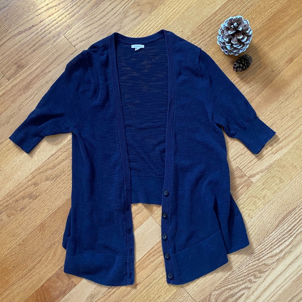 Aerie high-low short-sleeved Cardigan in navy - Picture 3 of 7